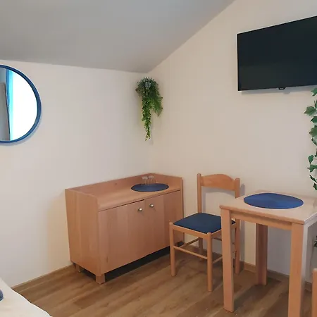 Ttt 게스트하우스 3*